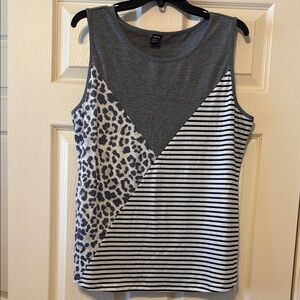 SHEIN Gray and Black Sleeveless Tank Tee